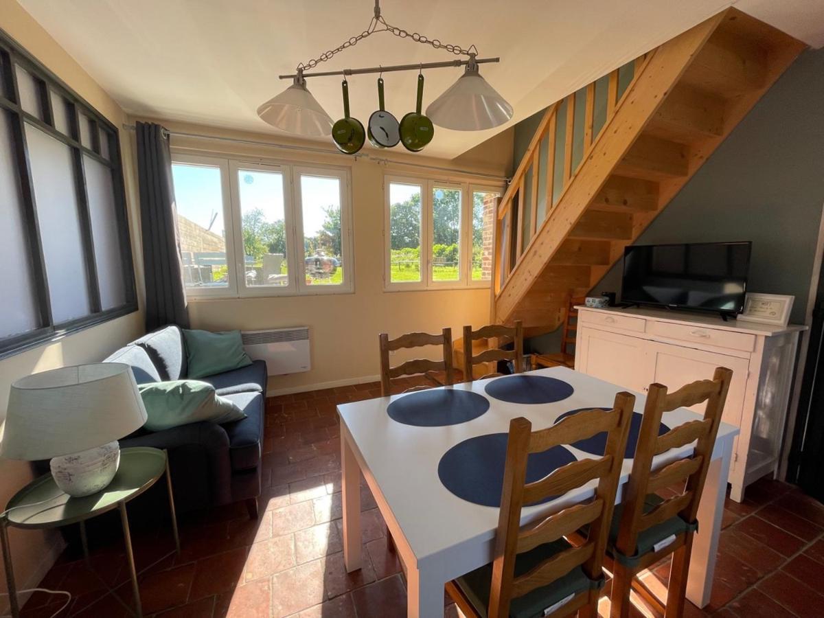 Le Clos Charmaine Auquemesnil Extérieur photo